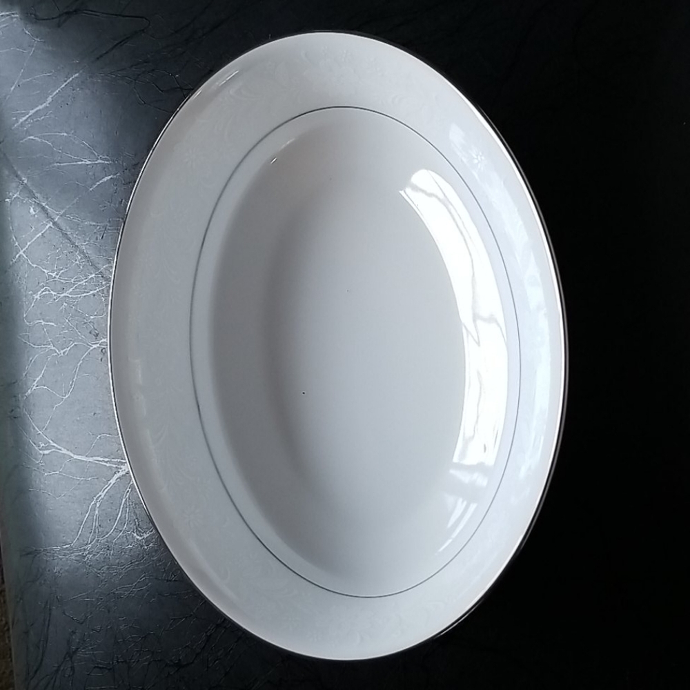 Noritake Ranier 6909, 11 1/2", Footed Serving Bowl